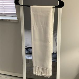 Large Soft Pashmina Shawl / Wrap / Scarf